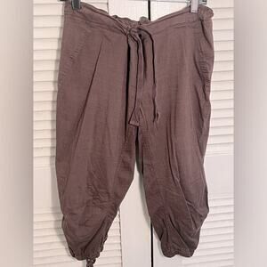 Women’s Nike Sustainable Bamboo Cotton Capri Drawstring Summer Hiking Pants Sz M